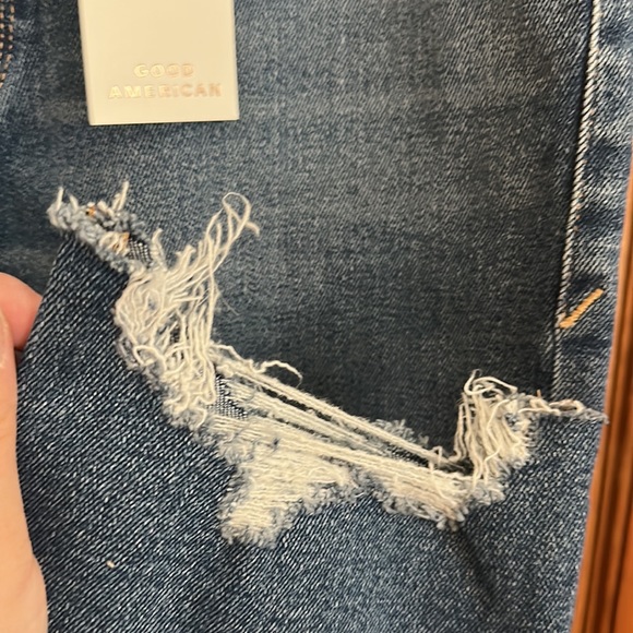 Good American Good Legs Cigarette Hem Jeans Size 10/30 - Picture 5 of 11